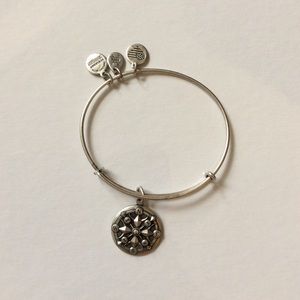 LAST CALL Bracelet silver compass charm energy